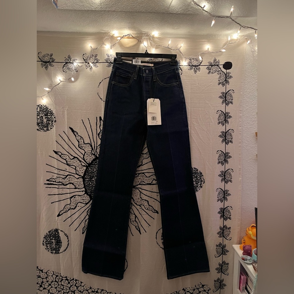 Levis Ribcage dark blue bootcut jean 25